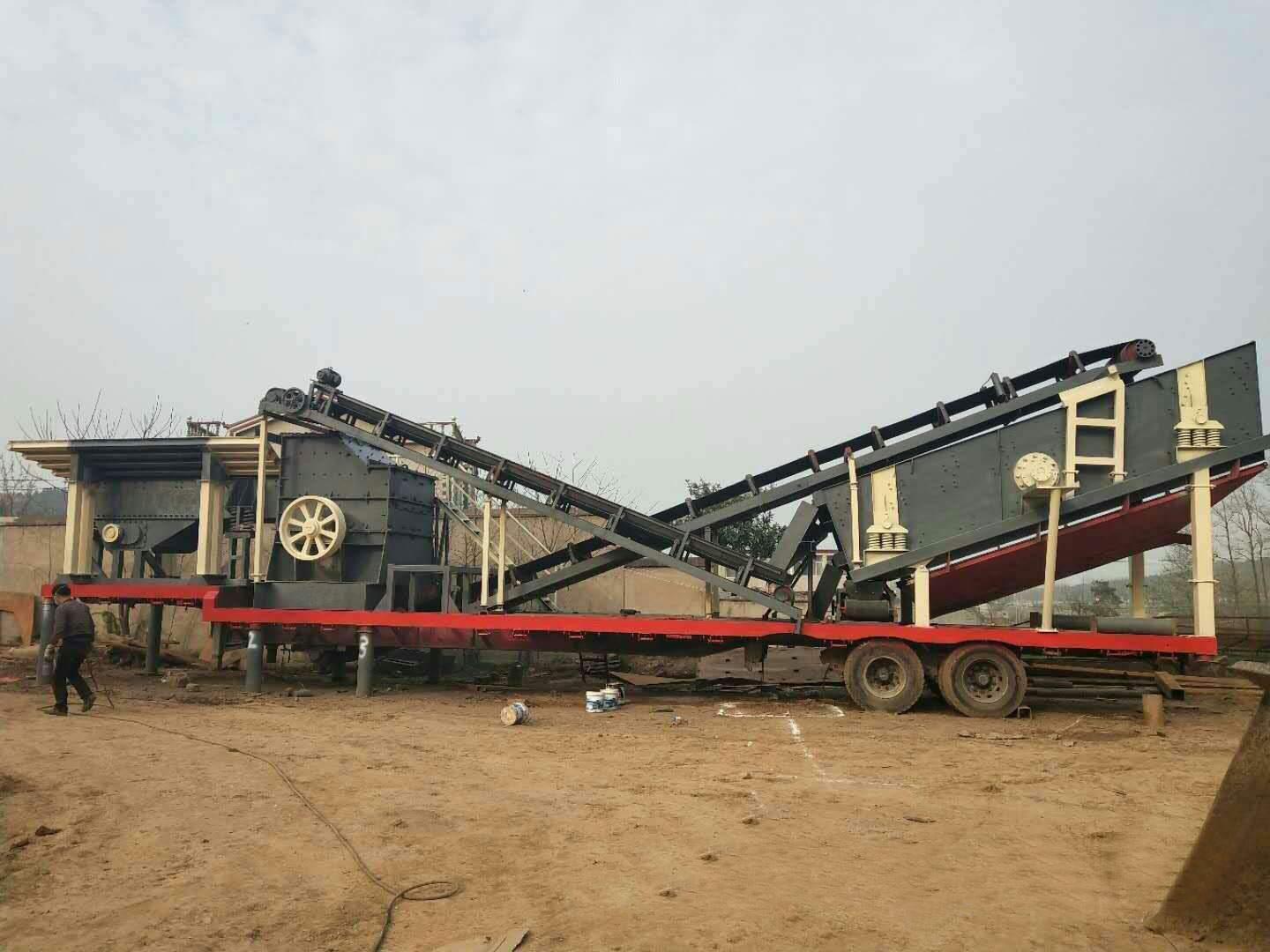洛阳栾川时产100吨移动砂石生产线